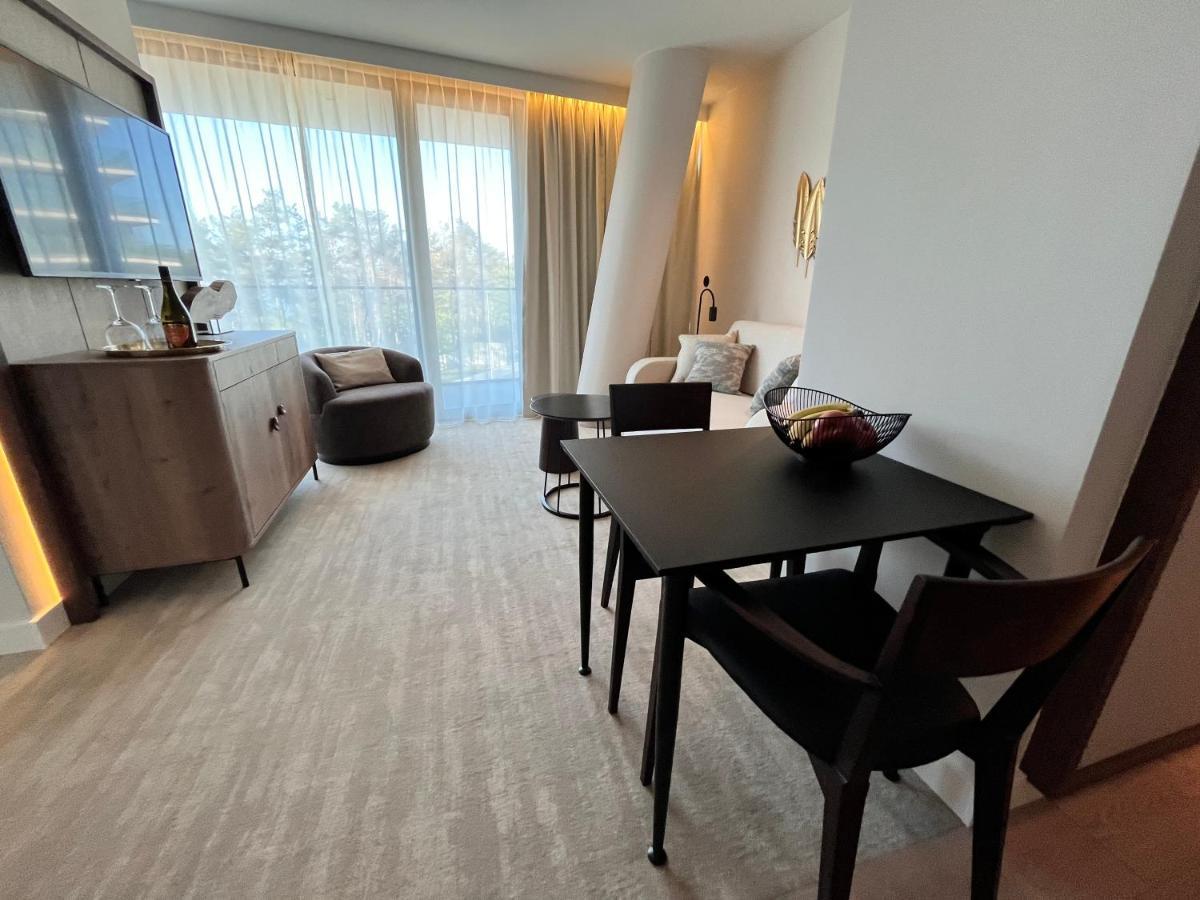 Wave Apartament Piano Miedzyzdroje Buitenkant foto